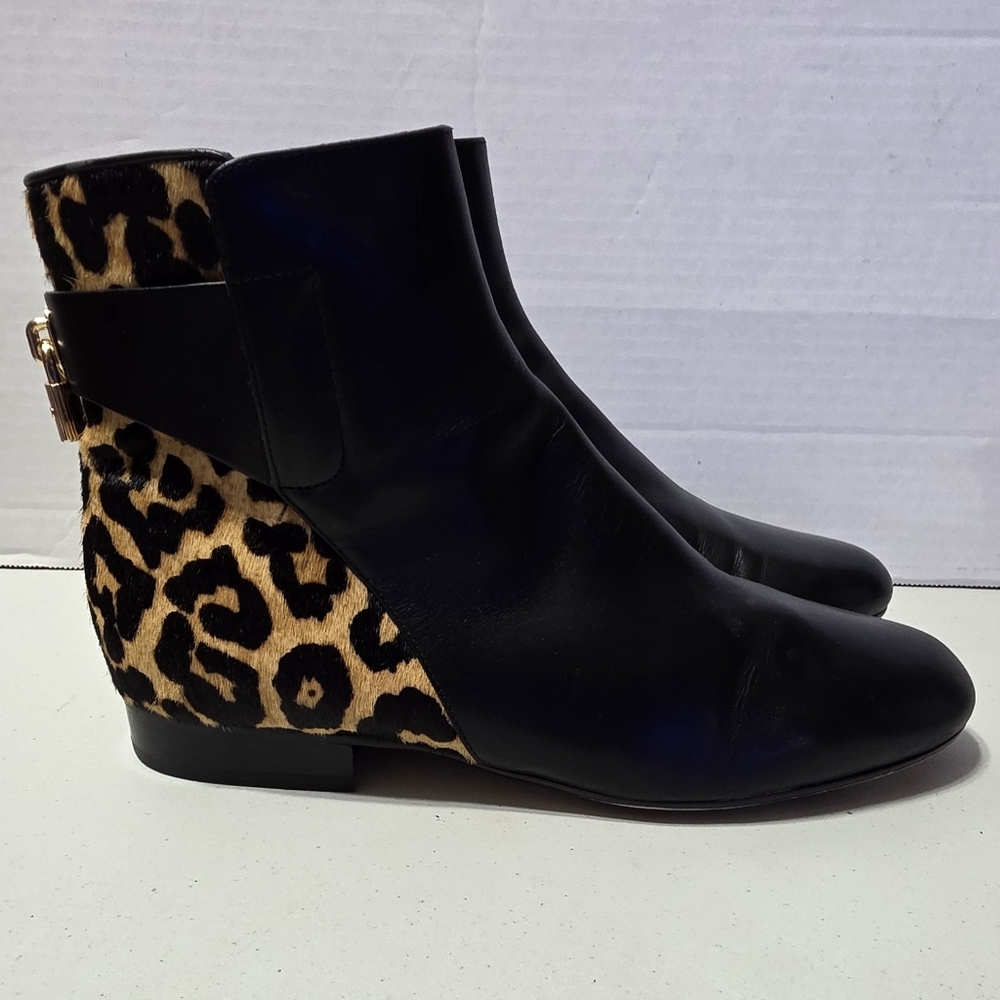Michael Kors Mira Animal Print Calf Hair Black Leather Flat Booties Sz 7.5